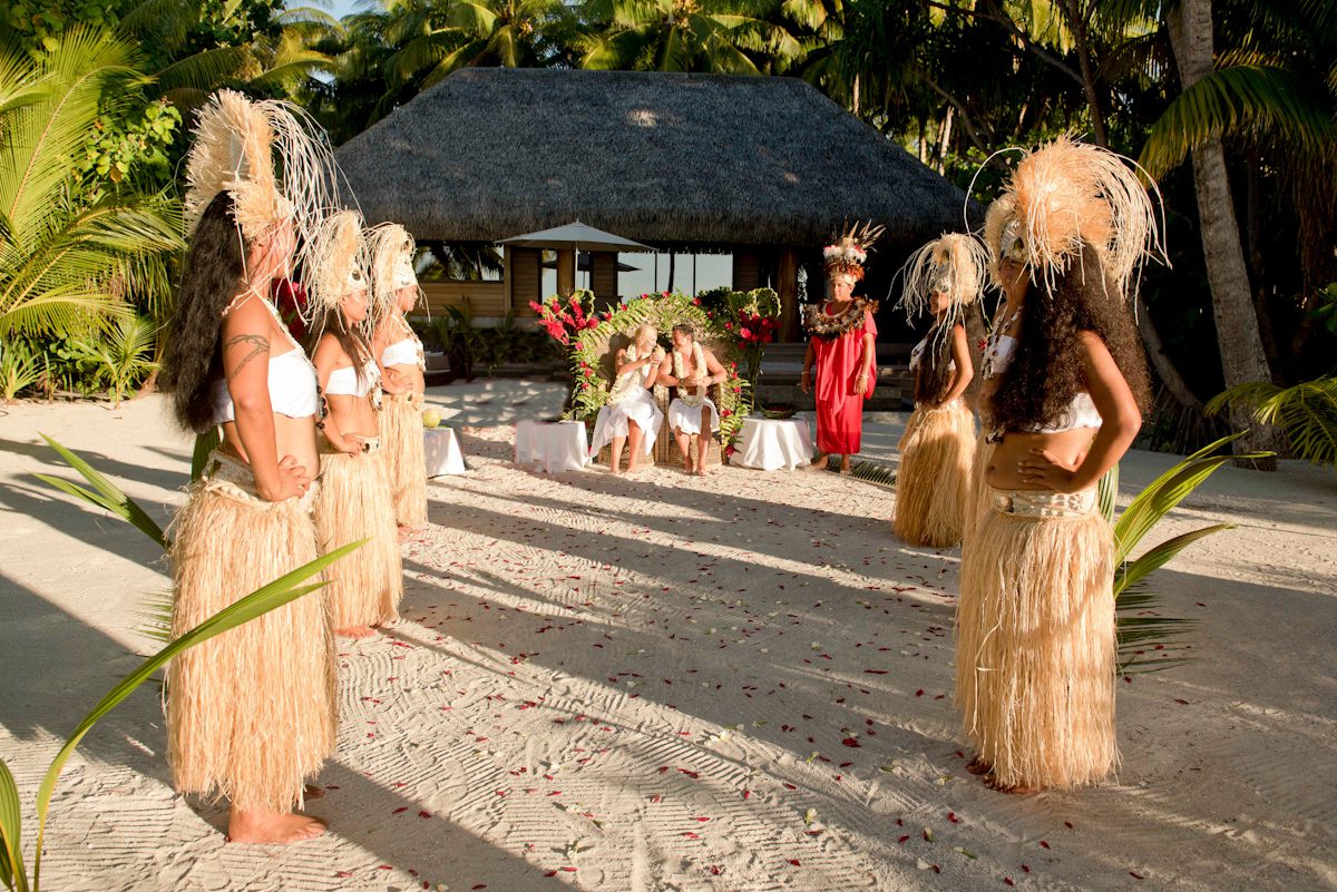 Wedding on Tetiaroa Island 