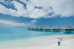 MOOREA HONEYMOON PHOTOGRAPHER
