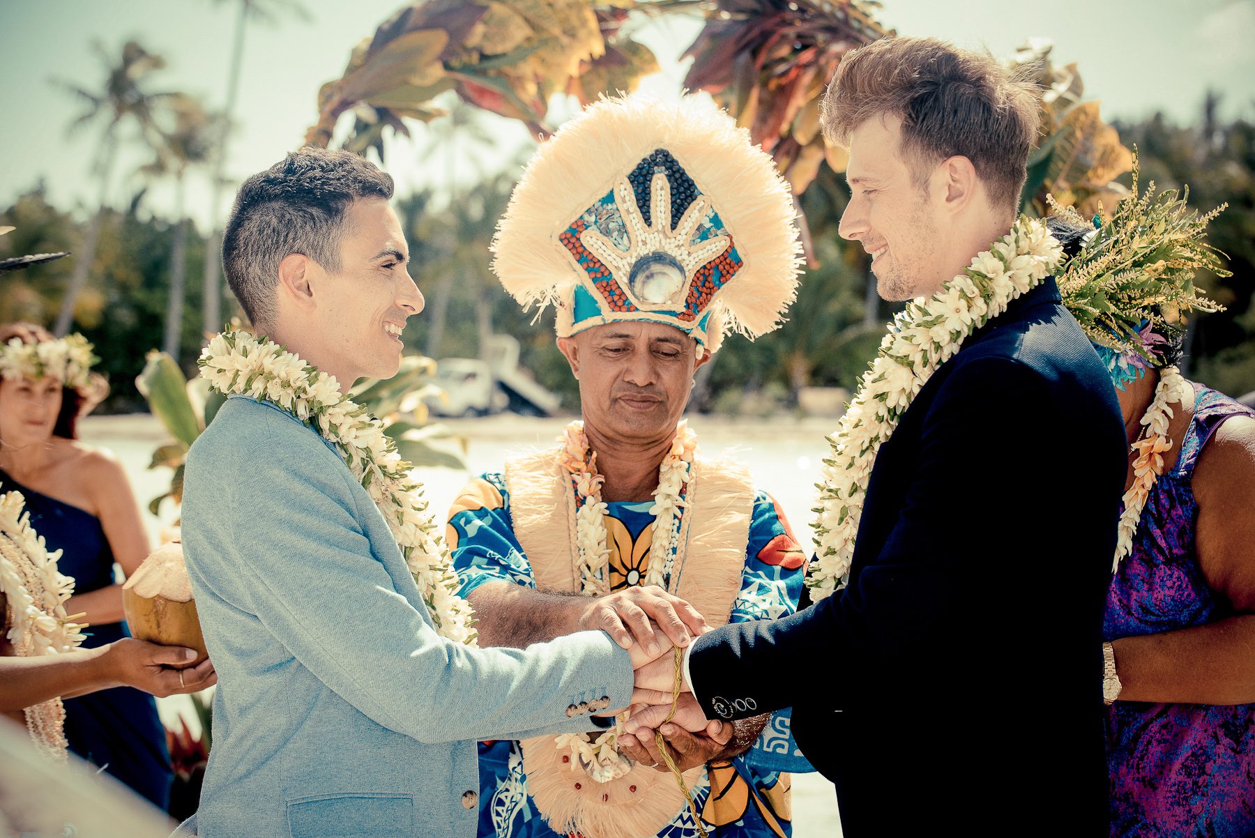 GAY WEDDING IN TAHAA