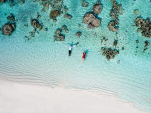 TRASH THE DRESS SESSION IN TAHITI