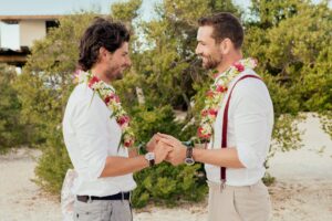 Moorea Gay Beach Wedding