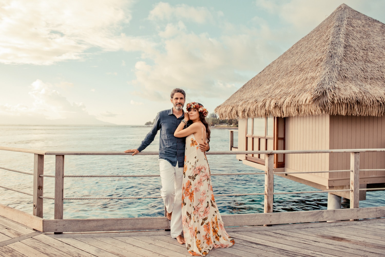 tahiti-honeymoon-photoshoot-sunset