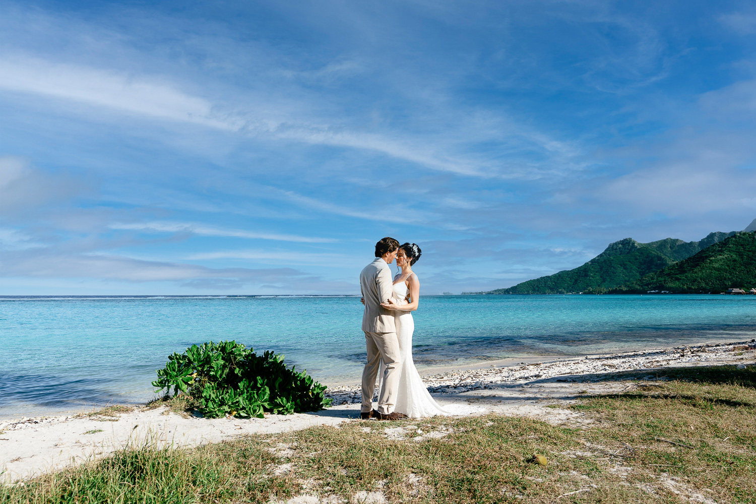 Moorea wedding photographer